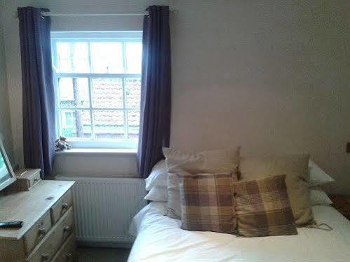 Chequers Inn York Bagian luar foto